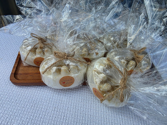 Coconut and Oatmeal + Jojoba Oil and Vitamin E